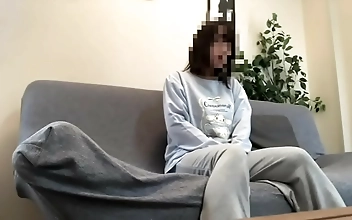 JAV美女のレースランジェリー・オナニーと新しいおもちゃ