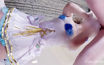 日本のコスプレウェディングドレスで、あなたの内なる甘美なアイドルを解き放とう！