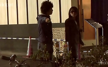 魅惑の女と親密になる～熟女と魅惑の友人との独占JAVハウスパーティー