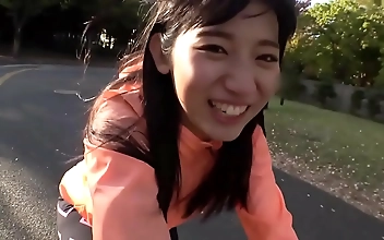 うるき沙羅にご挨拶 - 最も魅惑的なJAV熟女！