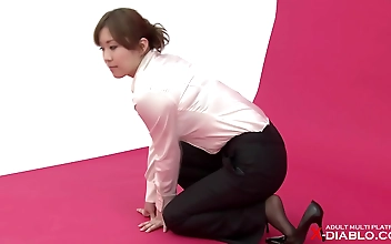 桃井真紀のセクシーな一面を公開 - ヌード写真を独占撮影！