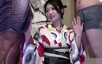 日本の黒人美女たちの中出しアナルとダブル挿入