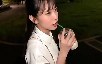 なっちゃん～JAVの希少種、完璧な体型とキュートな顔立ち