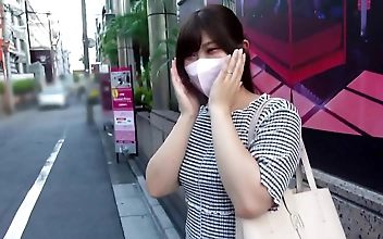 JAV妻、豊満なおっぱいがたまらない！