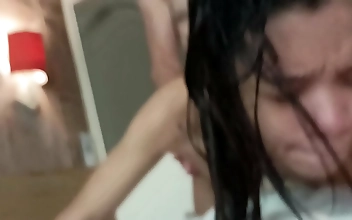 JAVポルノ〜後背位でイカされる官能的な小淫乱女