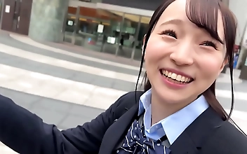 莉奈の抑えきれない欲望～18歳JAVアイドルがテスト期間中に制服姿で生ハメされる
